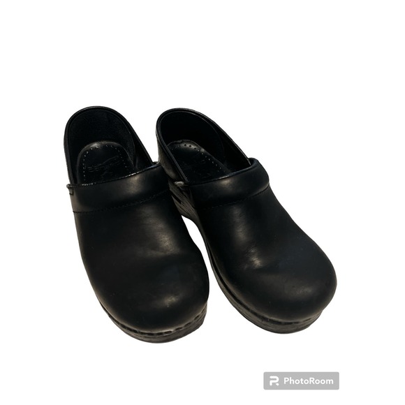 Dansko Professional Ebony Black Leather Clogs‎ Women’s Size 36 US 5.5 - Picture 1 of 8